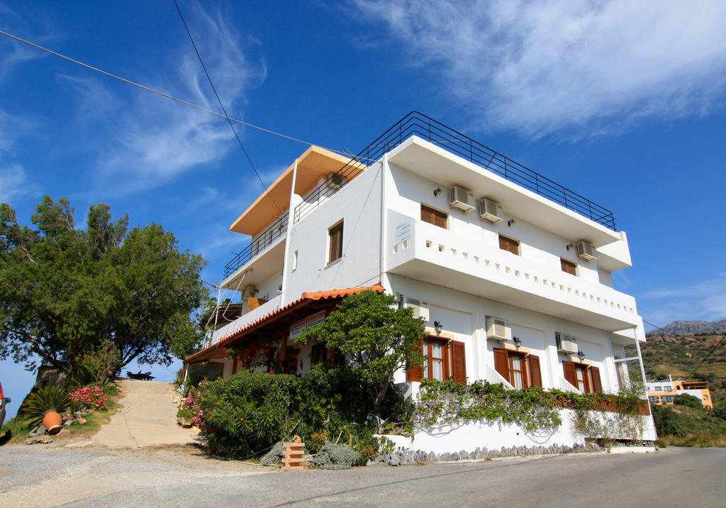 Eleni Goumenaki Plakias Studios Luaran gambar